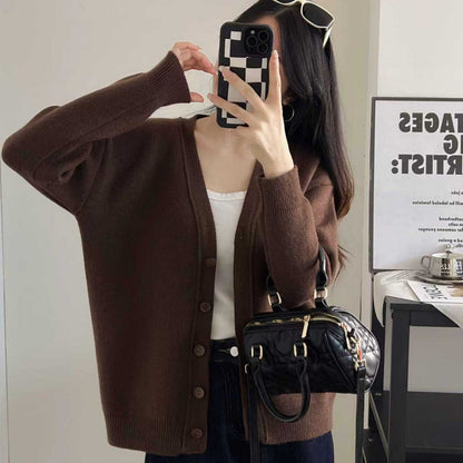 Elegantly Designed Cardigan