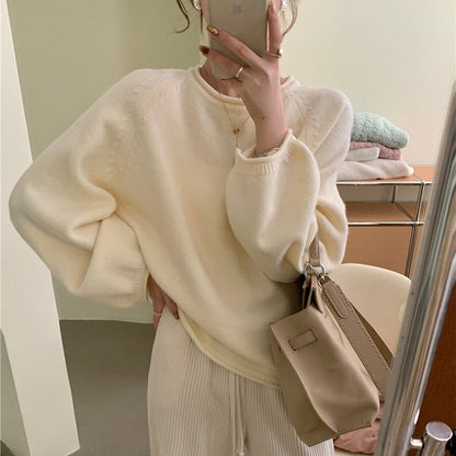 Elegantly Designed Pullover