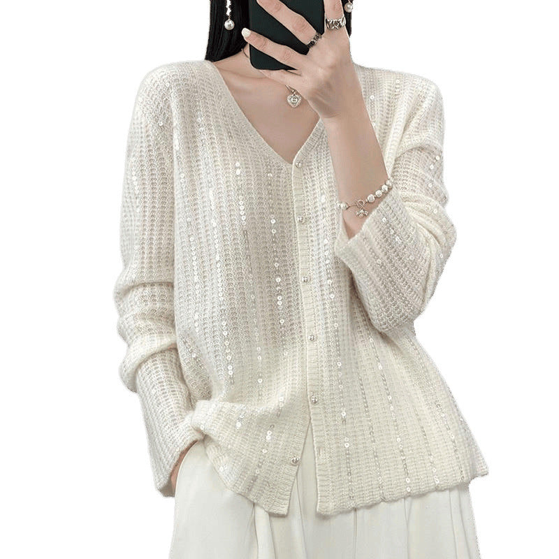 Elegantly Designed Cardigan