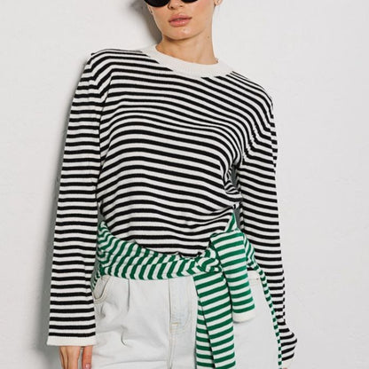Elegantly Designed Pullover