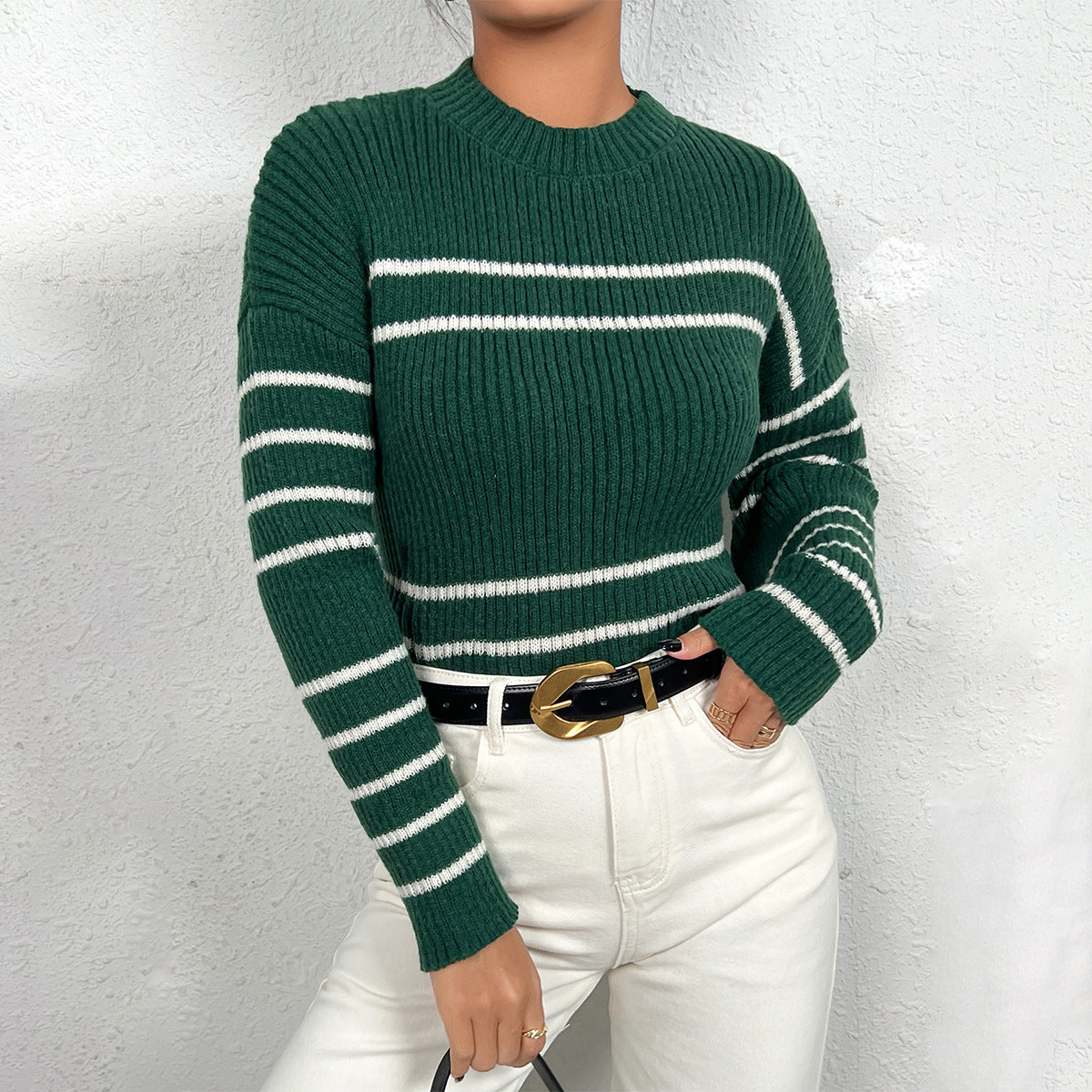Elegantly Designed Pullover