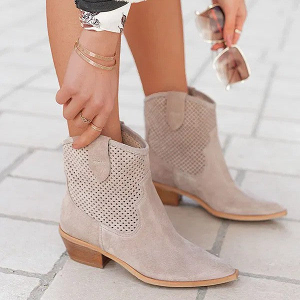 Stylish Orthopedic Boots for Any Occasion