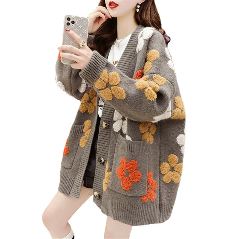 Elegantly Designed Cardigan