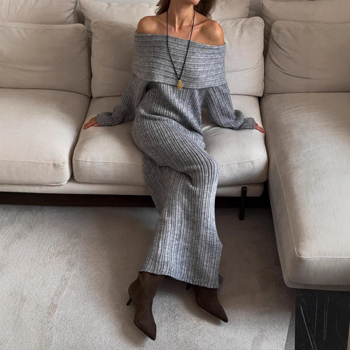 Elegantly Designed Pullover