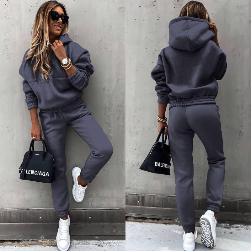 Elegantly Designed Pullover