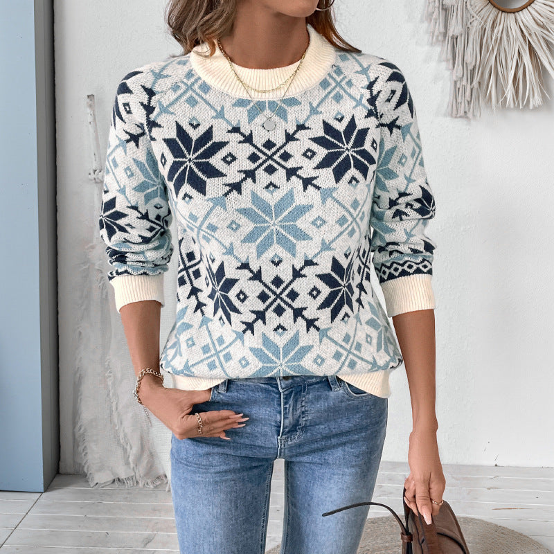 Elegantly Designed Pullover