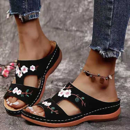 Graceful Orthopedic Shoes for Modern Look