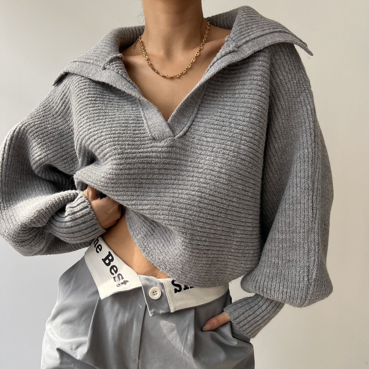 Elegantly Designed Pullover