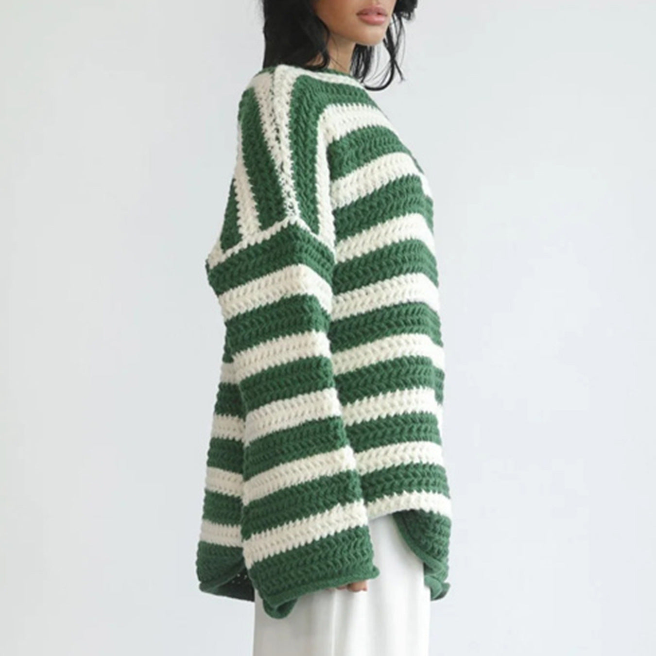 Timeless Vintage Style Pullover