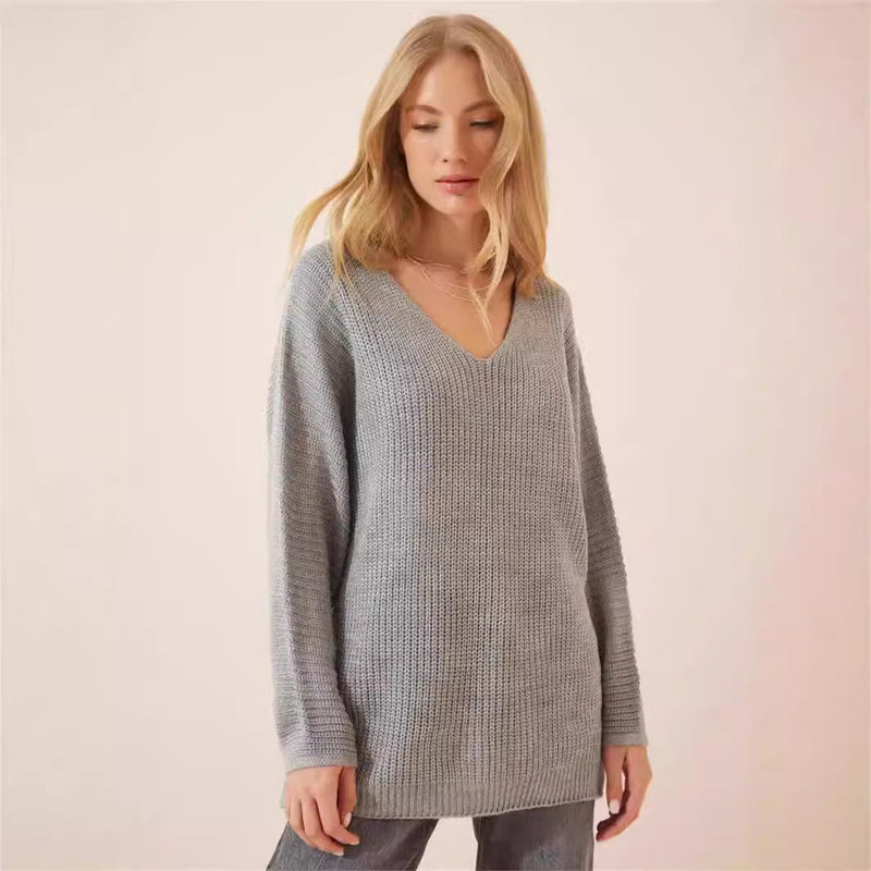 Elegantly Designed Pullover