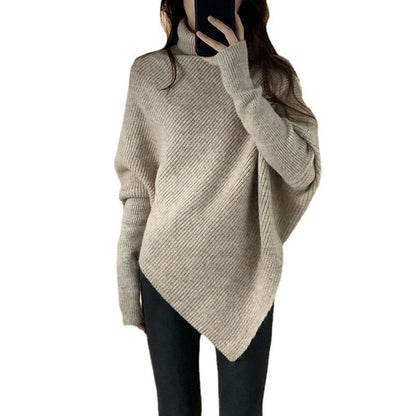 Elegantly Designed Pullover