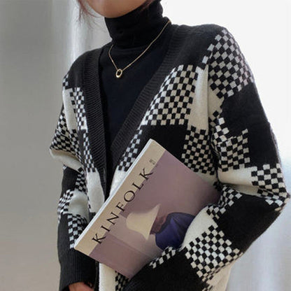 Elegantly Designed Cardigan