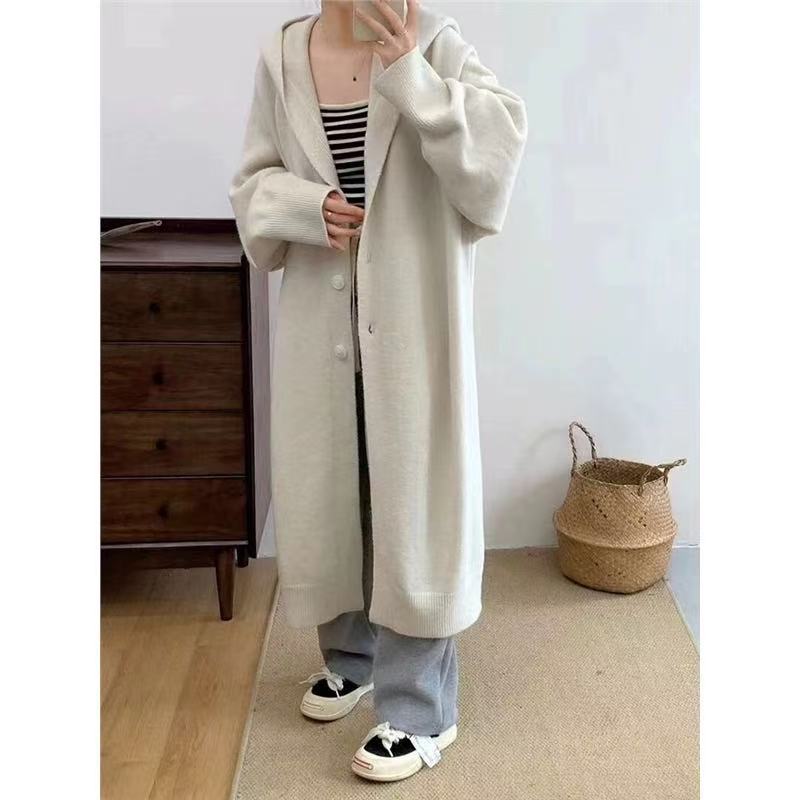 Gracefully Designed Cardigan