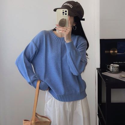 Elegantly Designed Pullover