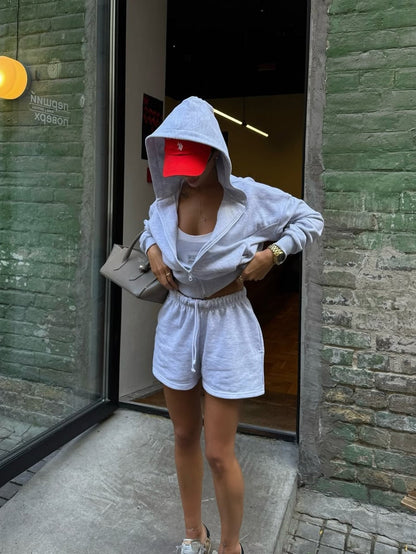Hellgrau