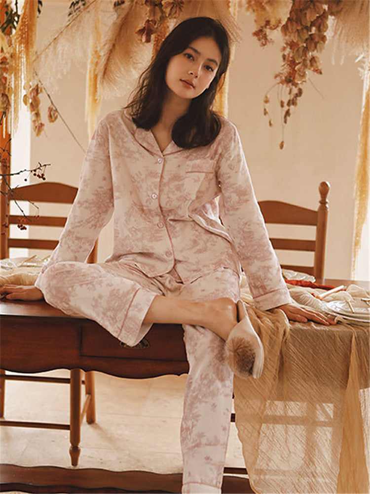 Timeless Vintage Style Garment