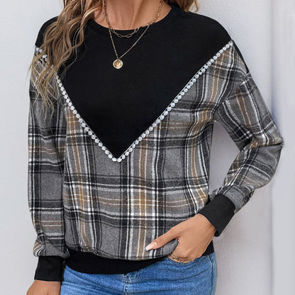 Elegantly Designed Pullover