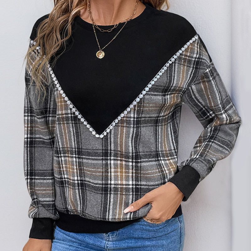 Elegantly Designed Pullover
