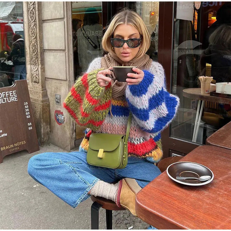 Timeless Vintage Style Pullover