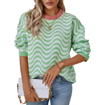Elegantly Designed Pullover