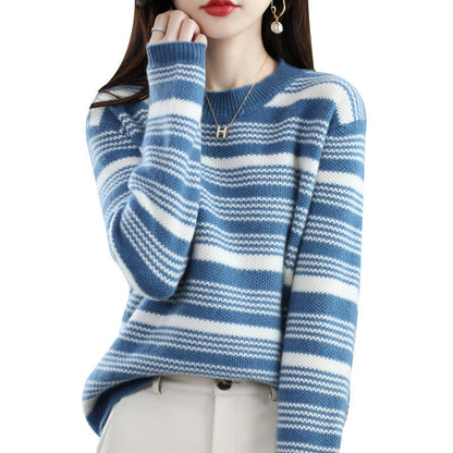 Timeless Vintage Style Pullover