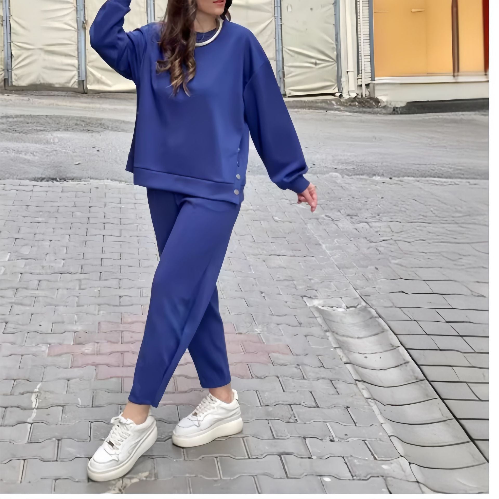Blau