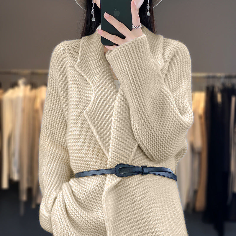 Elegantly Designed Cardigan