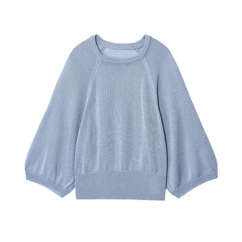 Elegantly Designed Pullover