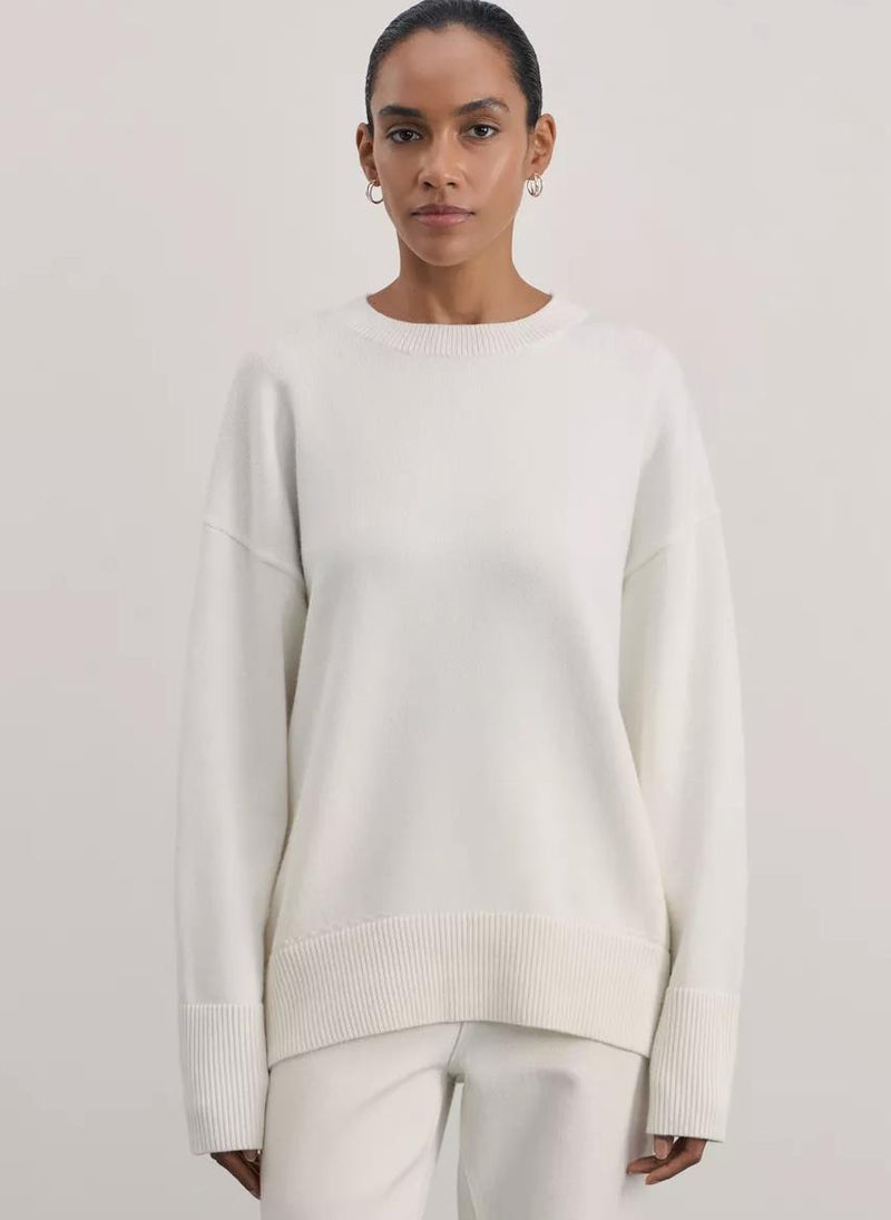 Timeless Vintage Style Pullover