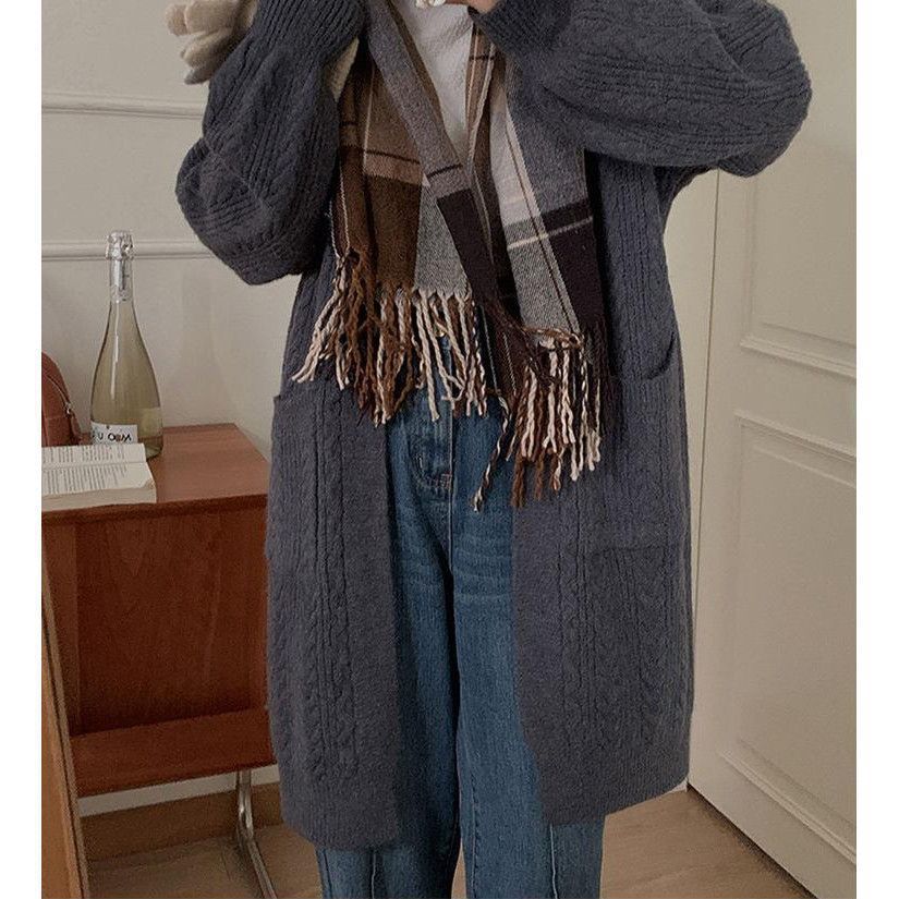 Timeless Vintage Style Cardigan