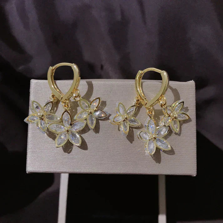 Creative Spring Star Earrings With Pendant