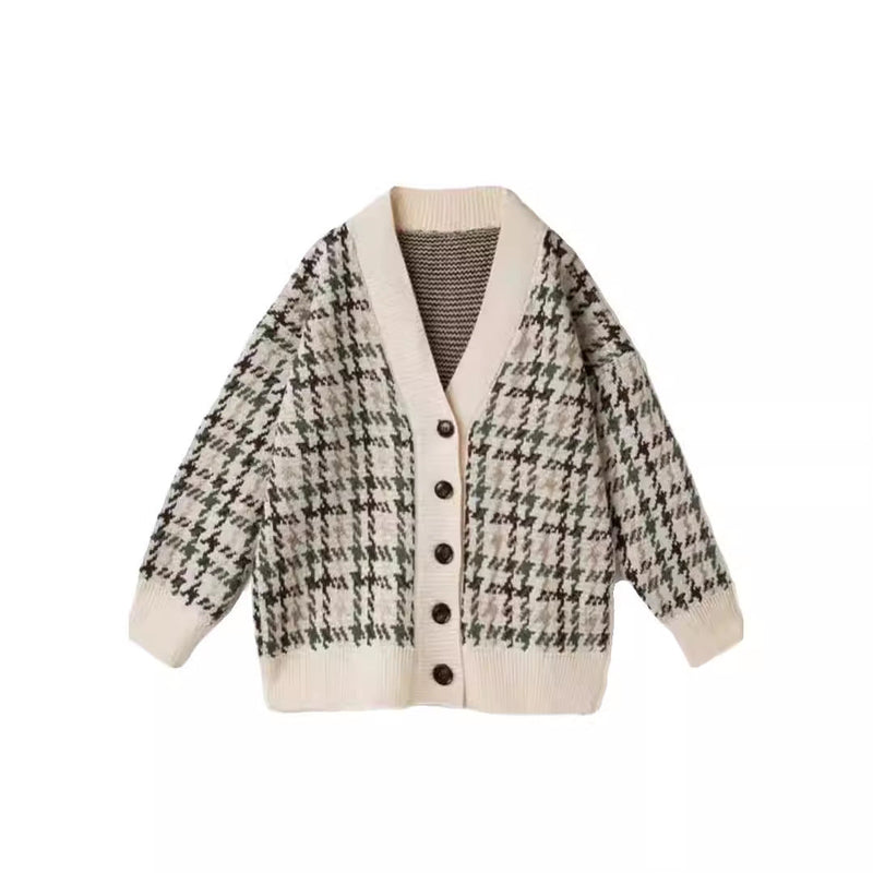 Gracefully Designed Cardigan