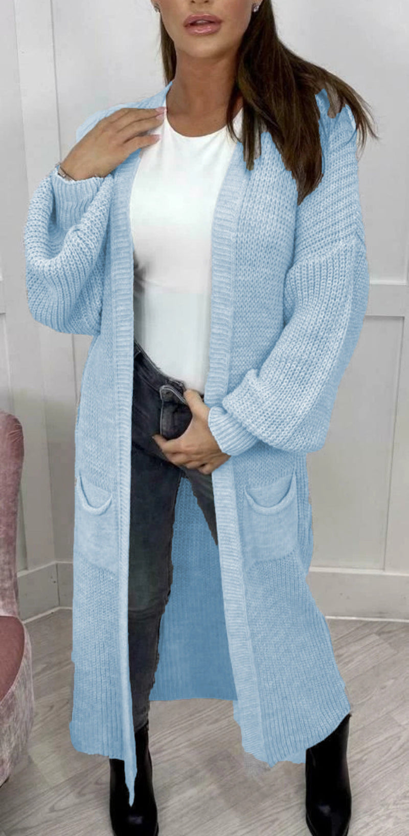 Gracefully Designed Cardigan