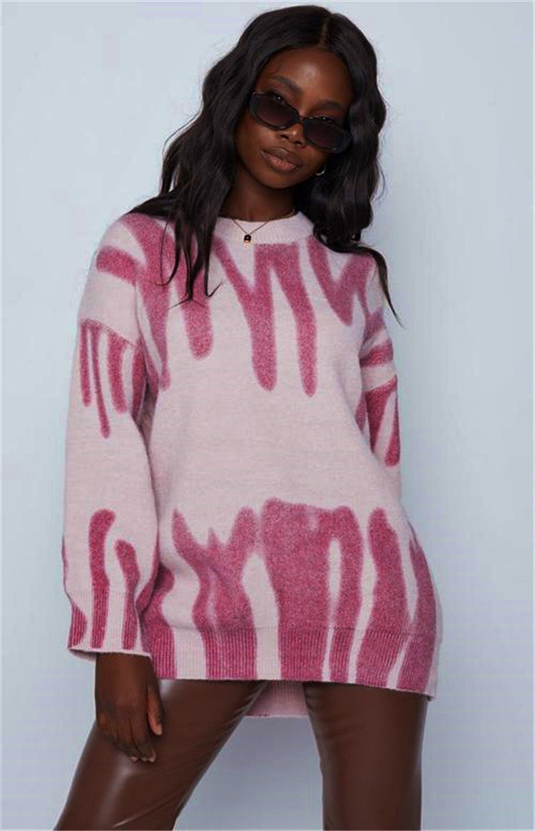 Elegantly Designed Pullover