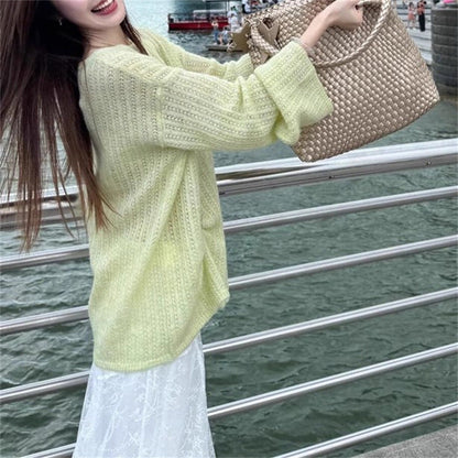 Elegantly Designed Pullover