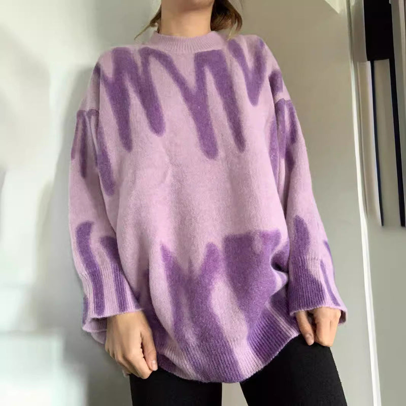 Elegantly Designed Pullover