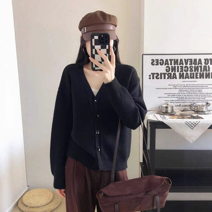 Elegantly Designed Cardigan