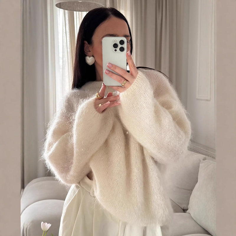 Elegantly Designed Pullover