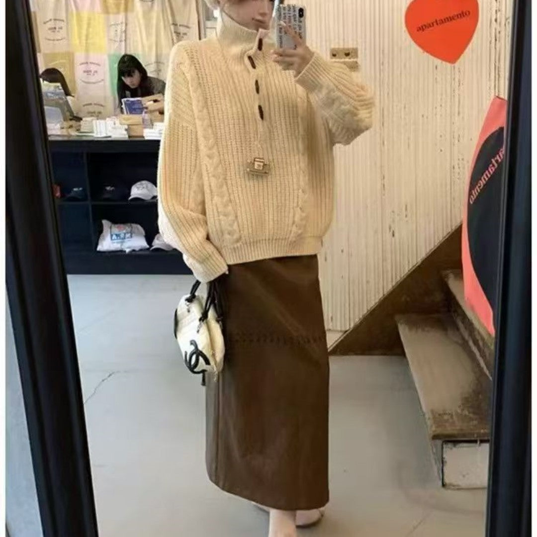 Elegantly Designed Pullover