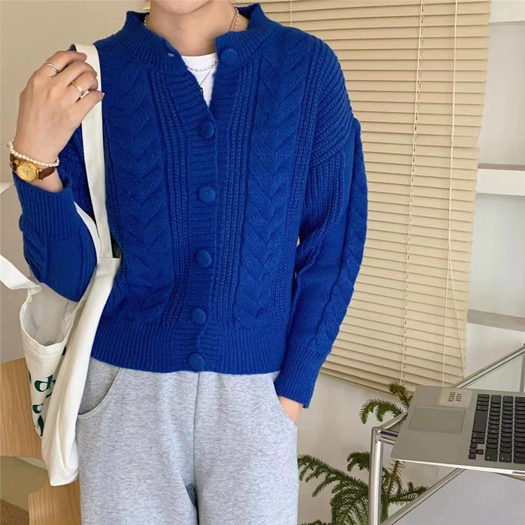 Timeless Vintage Style Cardigan