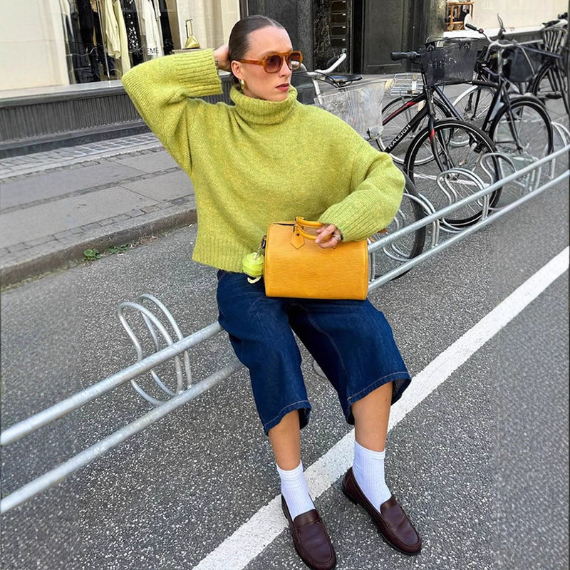 Timeless Vintage Style Pullover