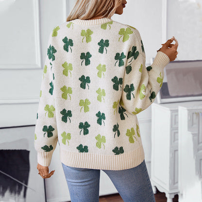 Elegantly Designed Pullover