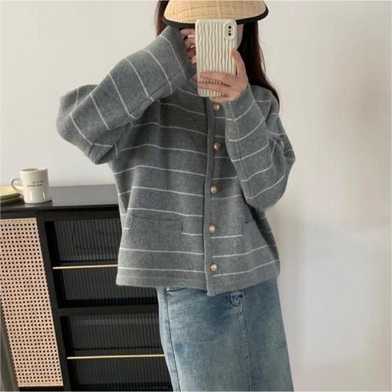 Classic Vintage Cardigan