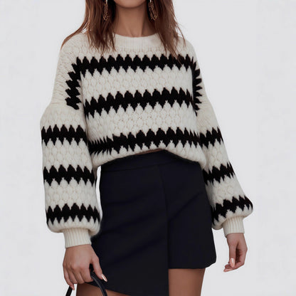 Elegantly Designed Pullover