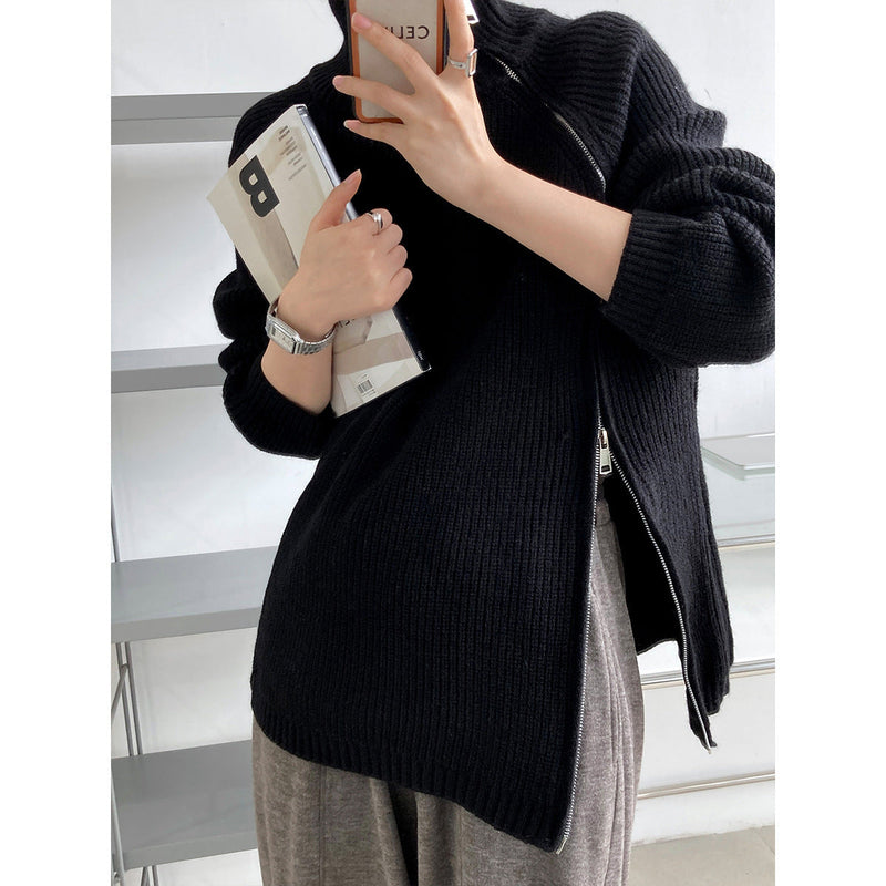 Elegantly Designed Pullover