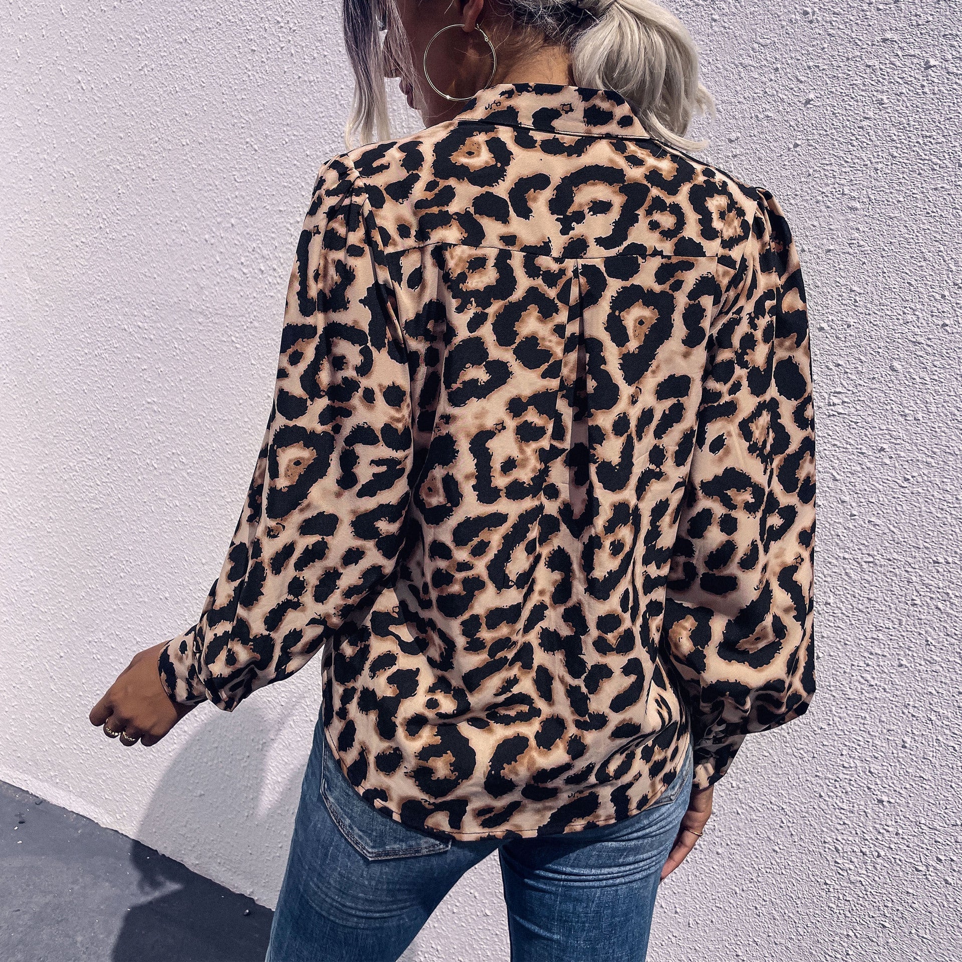Elegantly Designed Garment
