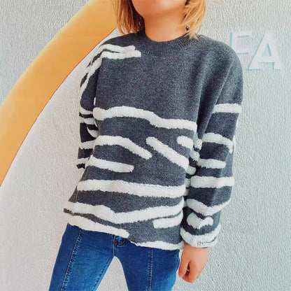 Timeless Vintage Style Pullover