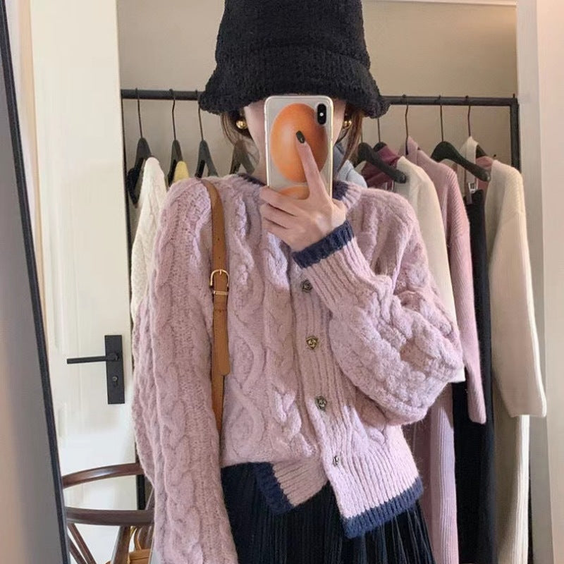 Elegantly Designed Cardigan