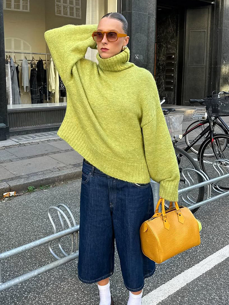 Timeless Vintage Style Pullover