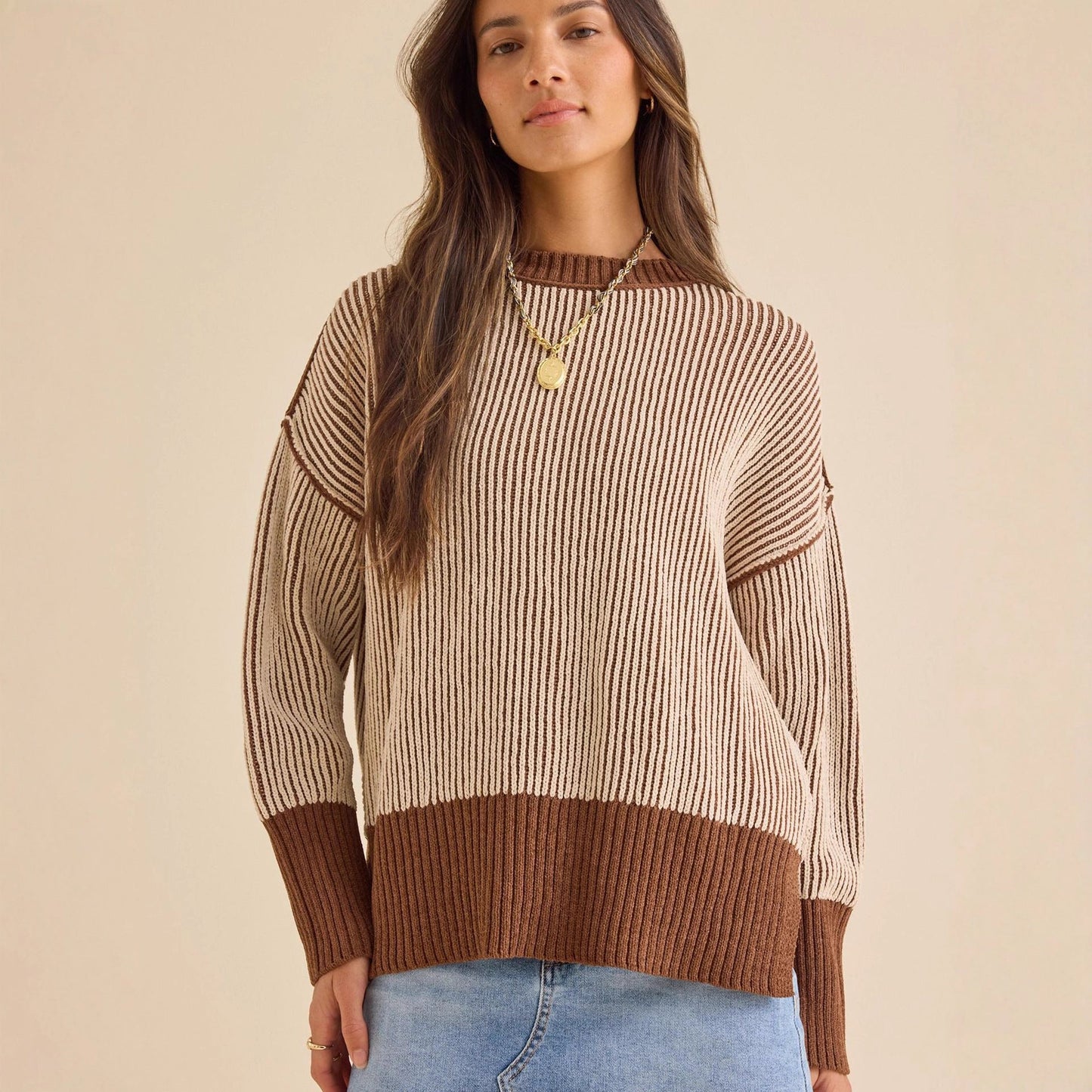 Elegantly Designed Pullover